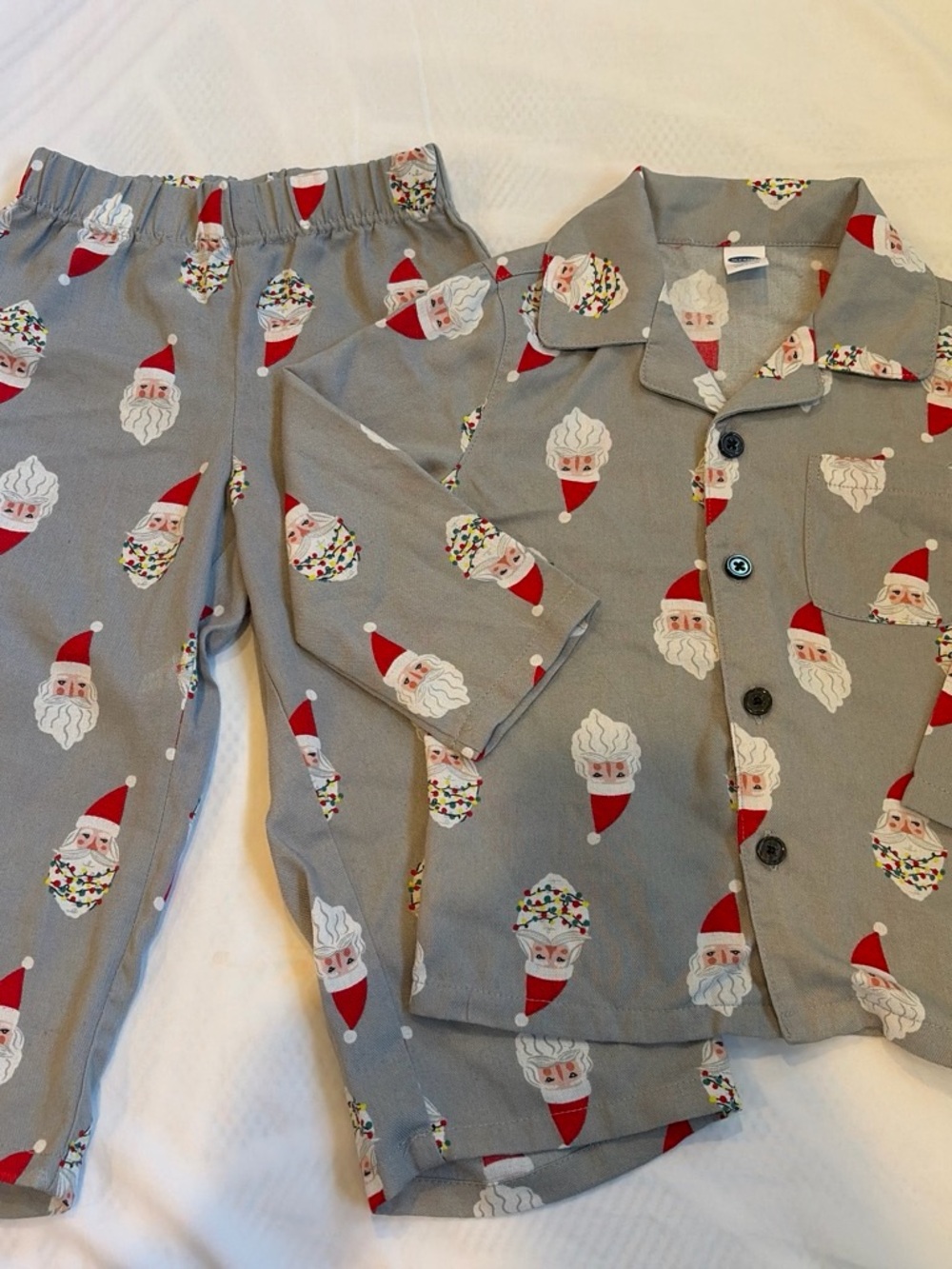 Kids Gray Santa Print Pajama Set
